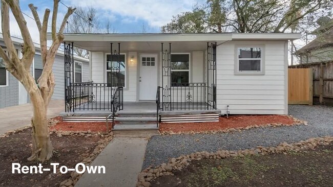 property at 1202 Common Park Dr