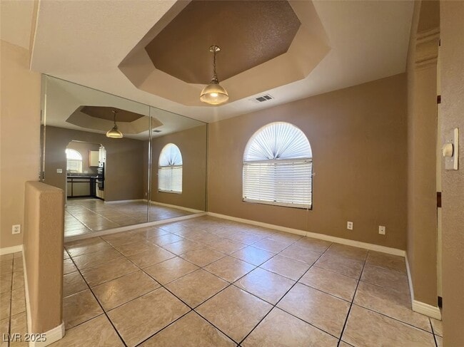 property at 1403 Santa Margarita St