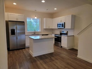 2058 Main St, Unit #2 in Lititz, PA - Building Photo - Building Photo