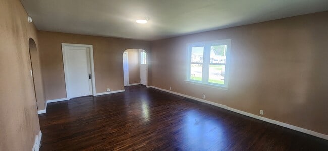 309 Stewart St in Rossville, IL - Building Photo - Building Photo