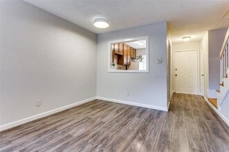 7314 Kingswood Cir in Fort Worth, TX - Building Photo - Building Photo