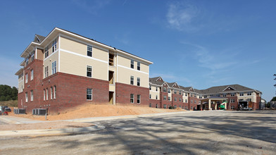 Highland Terrace in Cary, NC - Building Photo - Building Photo