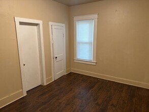 1317 N Prospect Ave in Springfield, MO - Building Photo - Building Photo