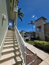 378 NE 25th Pl in Homestead, FL - Foto de edificio - Building Photo