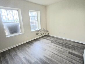 111-113 Leslie Street in Newark, NJ - Building Photo - Building Photo