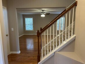 3096 Roundway Down Ln in Lexington, KY - Building Photo - Building Photo