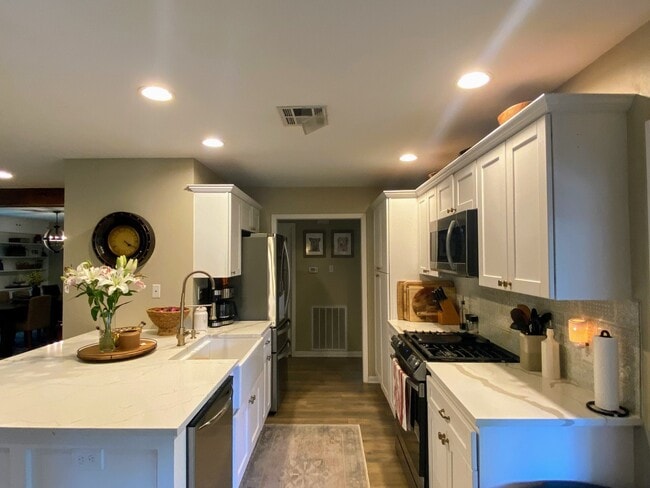 property at 4111 Hill Oak Dr