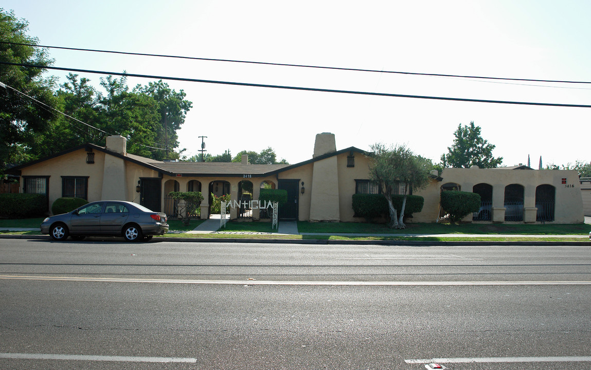 3416 N Fruit Ave in Fresno, CA - Building Photo