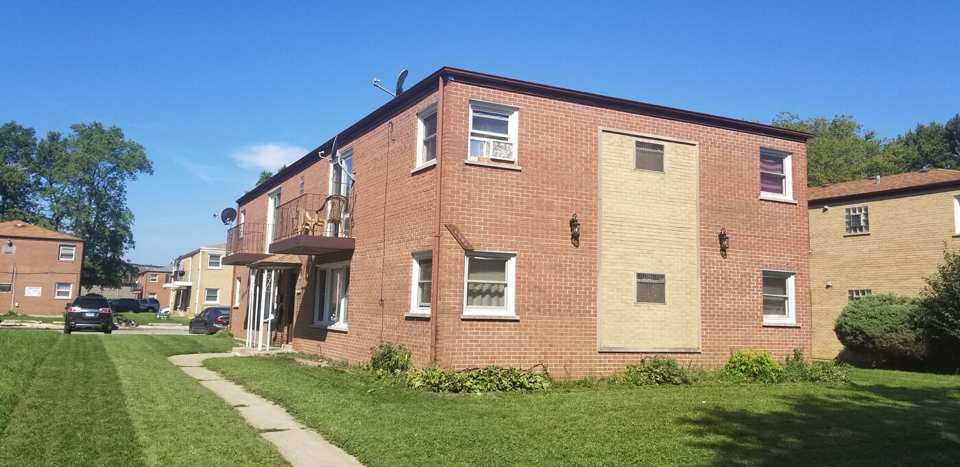 14504 S San Francisco Ave, Unit Apt #3 in Posen, IL - Building Photo