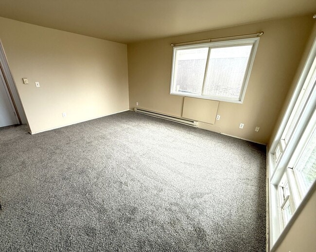 1608-1610 N Brooklane St in Ellensburg, WA - Building Photo - Building Photo