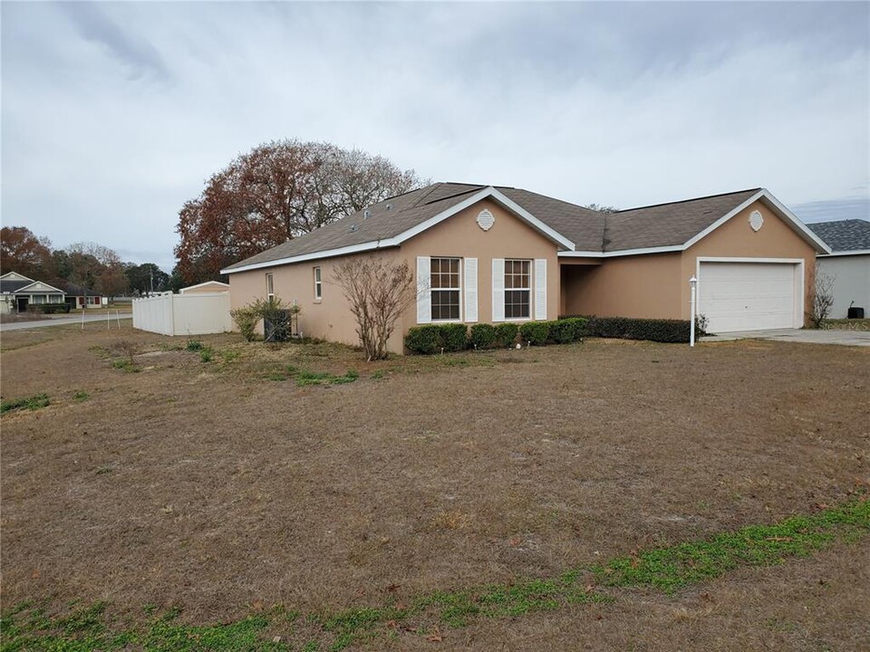 6600 SW 63rd Ct in Ocala, FL - Building Photo