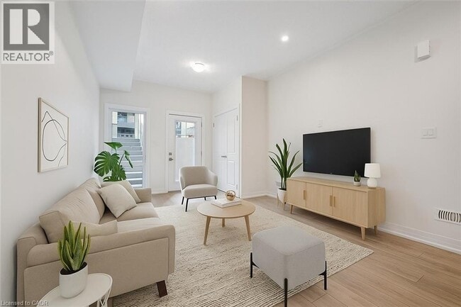 property at 61 REVERIE Wy