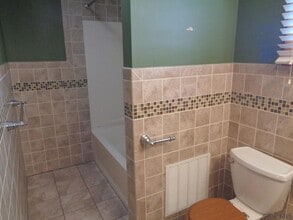 124 Clayton Dr in Johnstown, PA - Building Photo - Building Photo