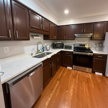 126 E Hammaker St in Thurmont, MD - Building Photo - Building Photo