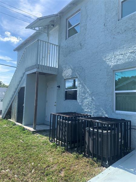 2035 Jefferson St in Hollywood, FL - Building Photo - Building Photo