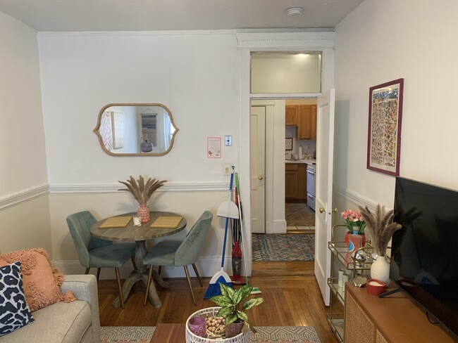 115 Norway St, Unit 12 in Boston, MA - Foto de edificio - Building Photo