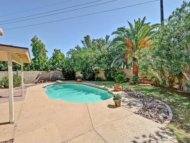 803 W Bradford Dr in Gilbert, AZ - Building Photo - Building Photo