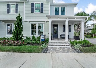 823 SW Pr Ave in Palm City, FL - Building Photo - Building Photo