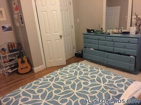 23 St Lukes Rd, Unit 4 in Boston, MA - Building Photo