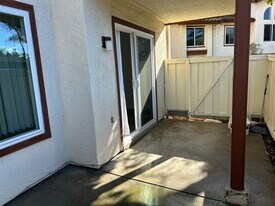 4070 Porte La Paz in San Diego, CA - Building Photo