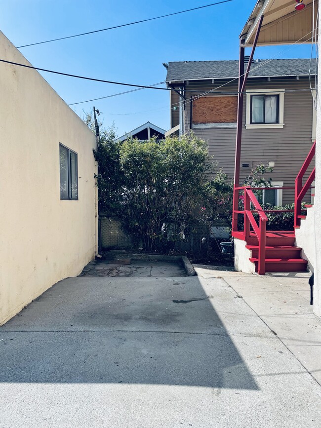 782 E Kensington Rd, Unit 782 E Kensington Rd