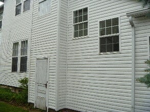 916 W 3rd St, Unit A in Marion, IN - Foto de edificio - Building Photo