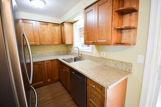 12695-12699 SE 27th Ave in Portland, OR - Building Photo - Building Photo