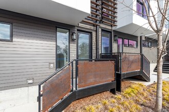512 Gordon St in Durham, NC - Building Photo - Building Photo