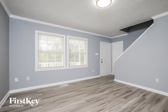 3808 Spring Branch Dr in Winston-Salem, NC - Foto de edificio - Building Photo