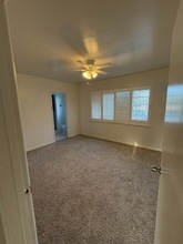 3020 Barnett St in Bakersfield, CA - Building Photo - Building Photo