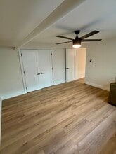 54 S Kensico Ave, Unit BSMT in White Plains, NY - Foto de edificio - Building Photo