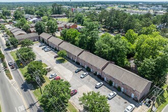 Golden Eagle Townhouses in Hattiesburg, MS - Building Photo - Building Photo