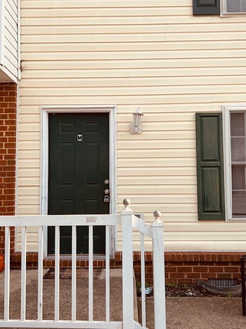 555 Fairfax Ave-Unit -M 555-M in Colonial Heights, VA - Building Photo