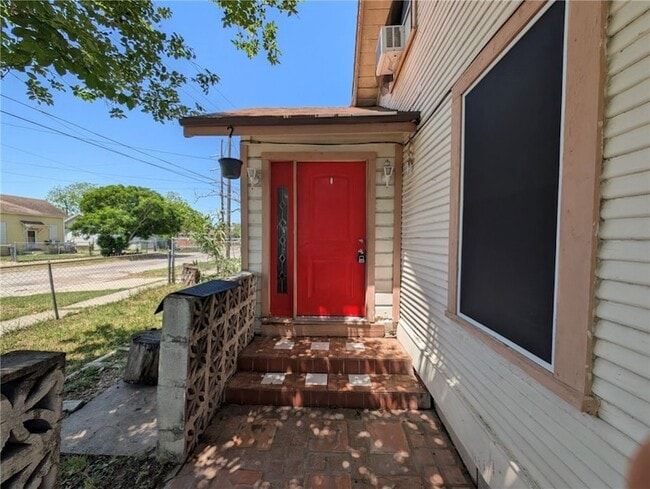 1114 11th St in Corpus Christi, TX - Building Photo - Building Photo