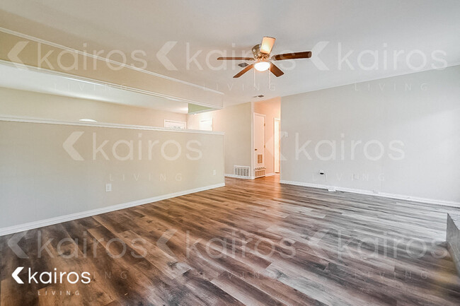 711 Westridge Ave in Lancaster, TX - Building Photo - Building Photo