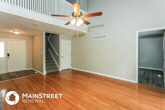 8425 N Chatham Ave in Kansas City, MO - Foto de edificio - Building Photo