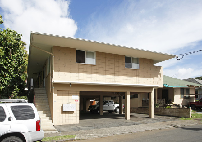 1226 Matlock Ave in Honolulu, HI - Building Photo - Building Photo