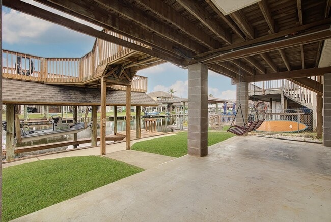 property at 721 Marlin St