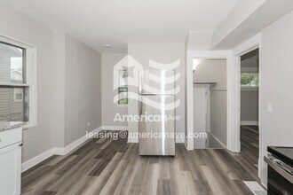 1026 Brownell Ave in Lorain, OH - Foto de edificio - Building Photo