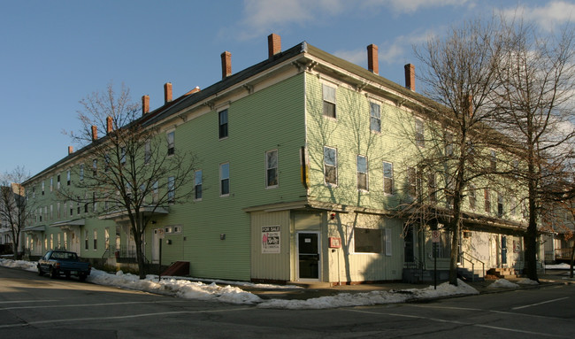 659 Chestnut St in Manchester, NH - Foto de edificio - Building Photo