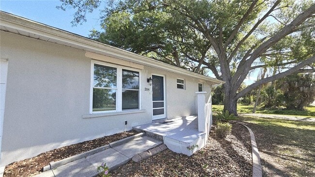 284 Rotonda Blvd W in Rotonda West, FL - Building Photo - Building Photo