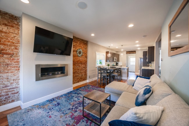 821 Inca St in Denver, CO - Building Photo - Building Photo