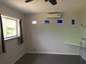 520 NE 36th St in Boca Raton, FL - Building Photo - Building Photo
