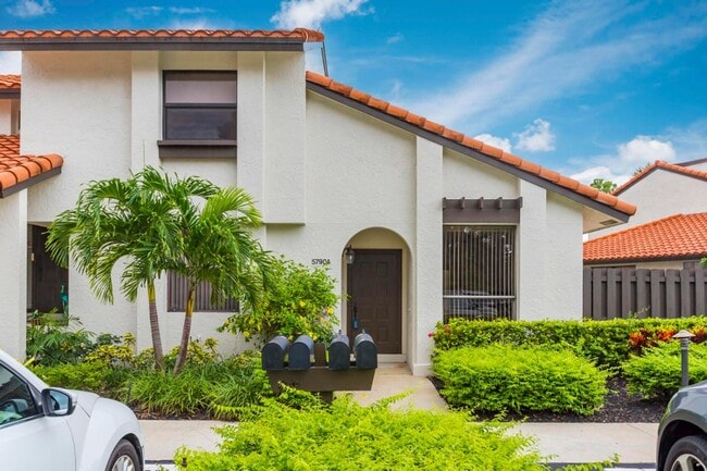 5790 Fox Hollow Dr, Unit 5790 Fox Hollow Drive A in Boca Raton, FL - Building Photo - Building Photo