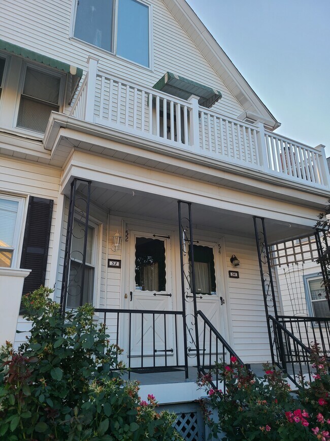 52 Winthrop Ave Rentals in Providence, RI