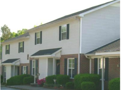 Wildwood Apartments in Elberton, GA - Building Photo