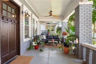 1010 Dill Ave SW in Atlanta, GA - Building Photo - Building Photo
