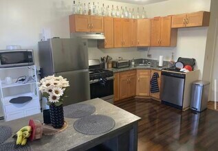 1576 Tremont St in Boston, MA - Building Photo - Building Photo