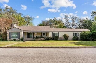 4045 Carolyn Rd in Fort Worth, TX - Building Photo