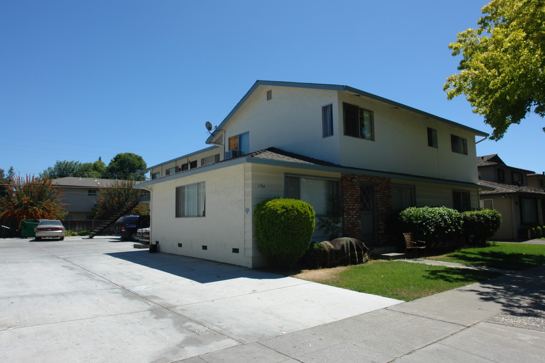 1194 Leigh Ave in San Jose, CA - Building Photo